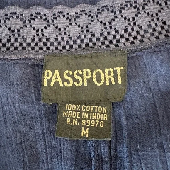 Passport Womens Navy Blue Cotton Gauze Crochet Lace Trim Peasant Blouse Size M - Picture 5 of 5